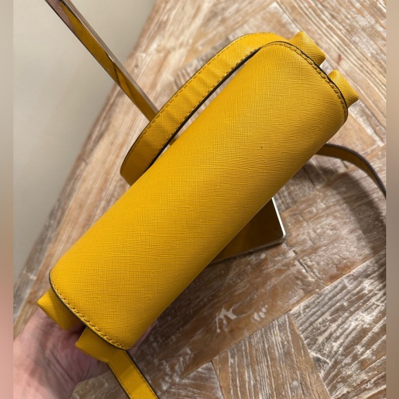 Steve Madden - Picture 8 of 14